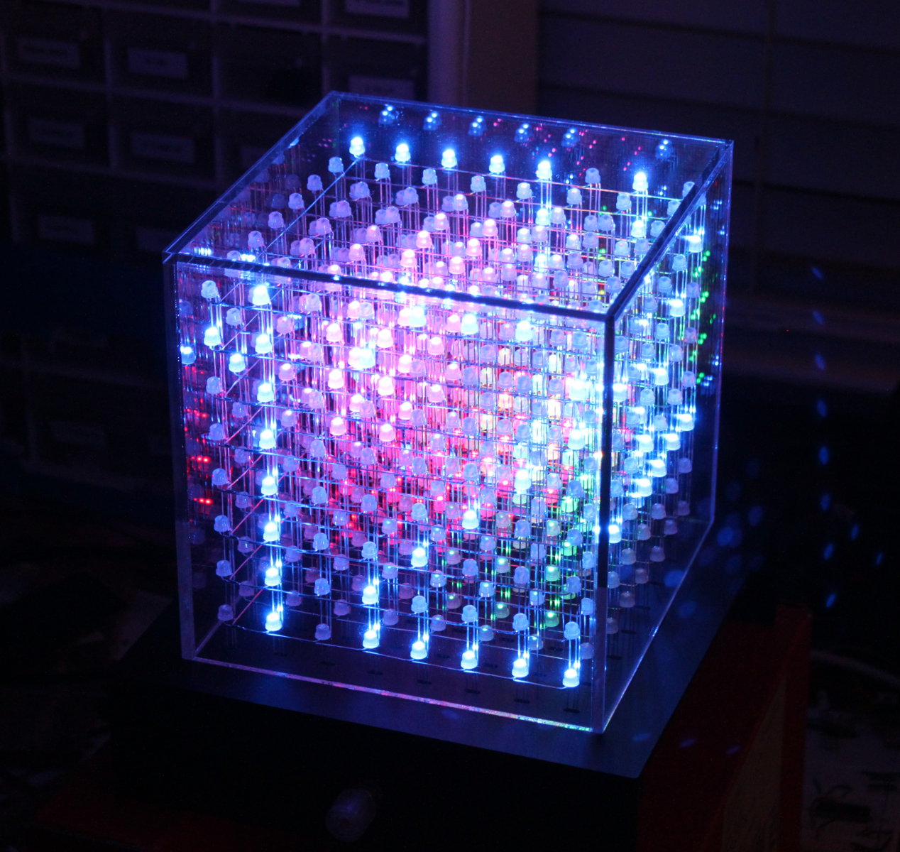 Экспертиза led кубов 